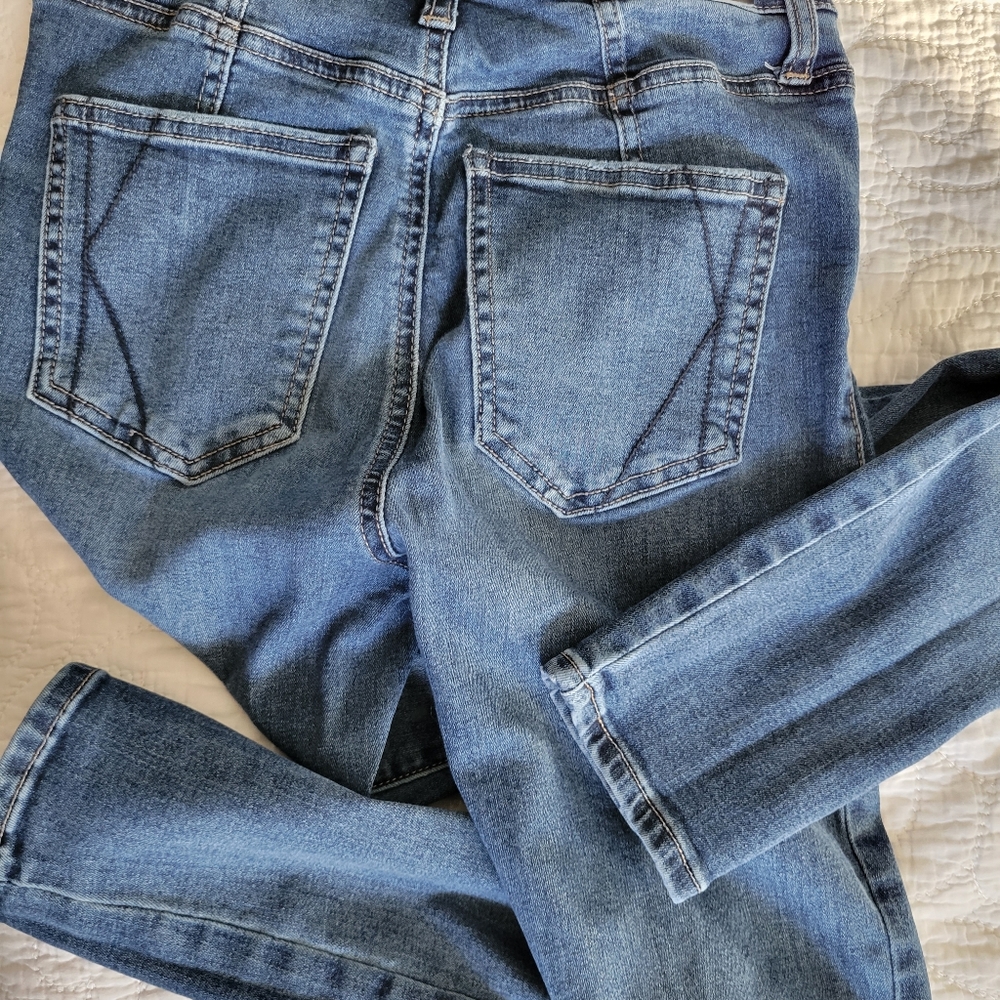 Jeans - Picture 3 of 4